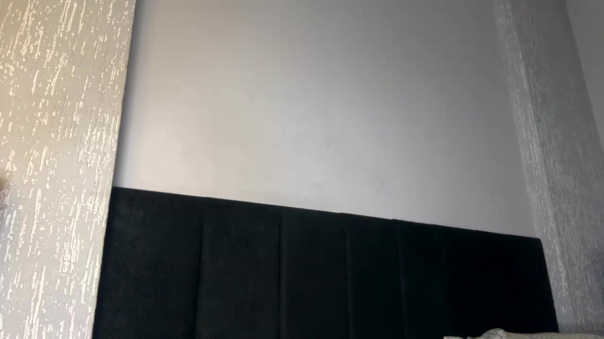 Gallery image thumbnail from cateyes1's myfreecams stream on, 05/09/2024, 23:11 image 17 of 20