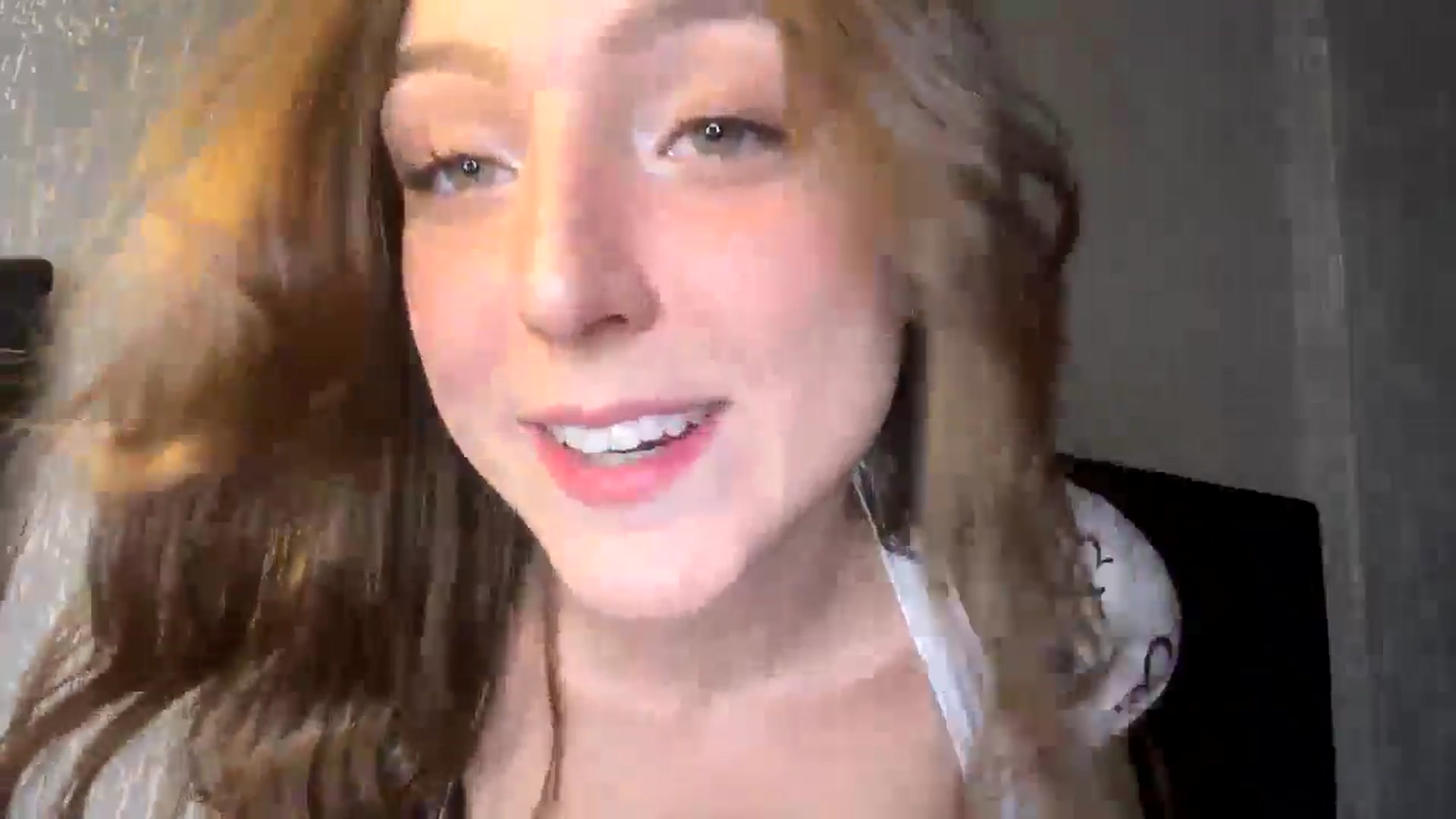 Gallery image thumbnail from cateyes1's myfreecams stream on, 05/14/2024, 23:39 image 14 of 20
