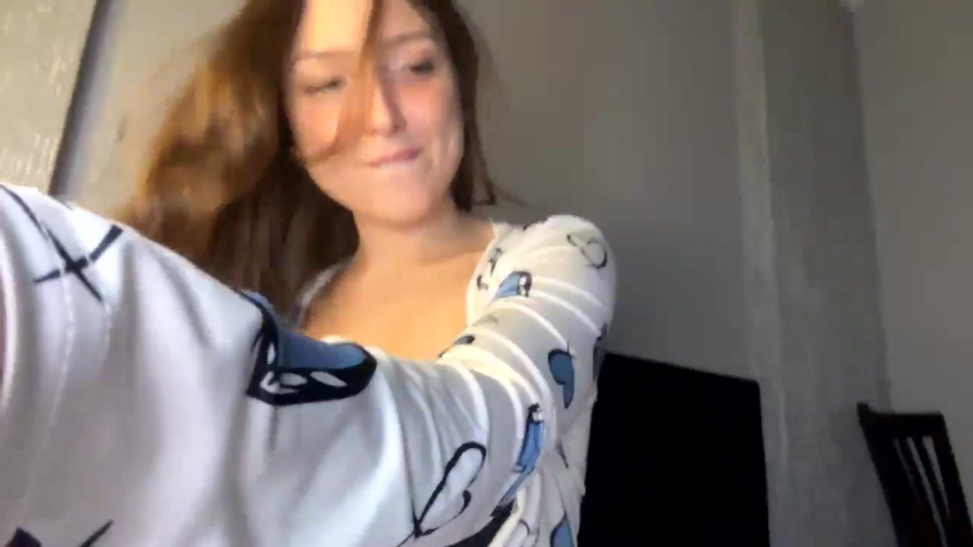 Gallery image thumbnail from cateyes1's myfreecams stream on, 05/15/2024, 24:45 image 12 of 20