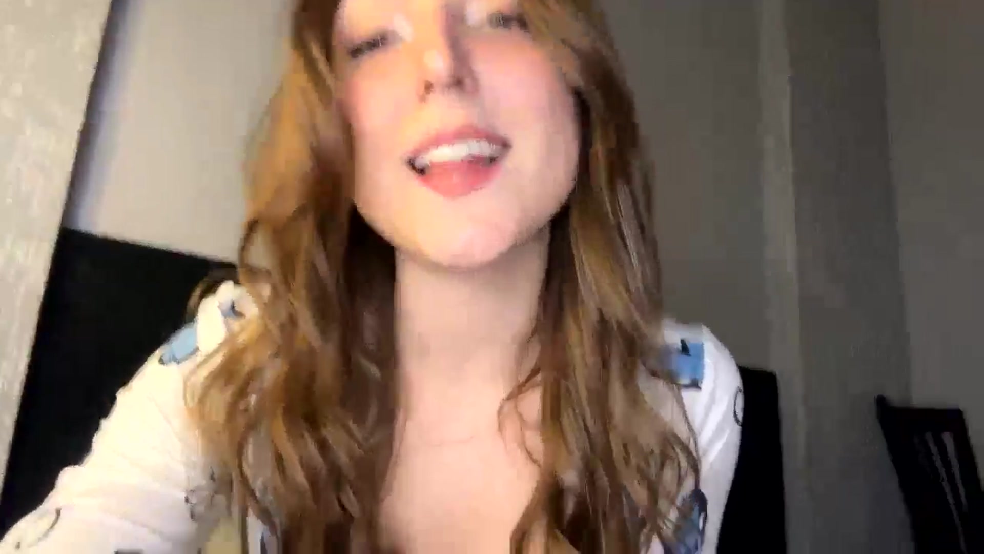 Gallery image thumbnail from cateyes1's myfreecams stream on, 05/15/2024, 02:43 image 4 of 20