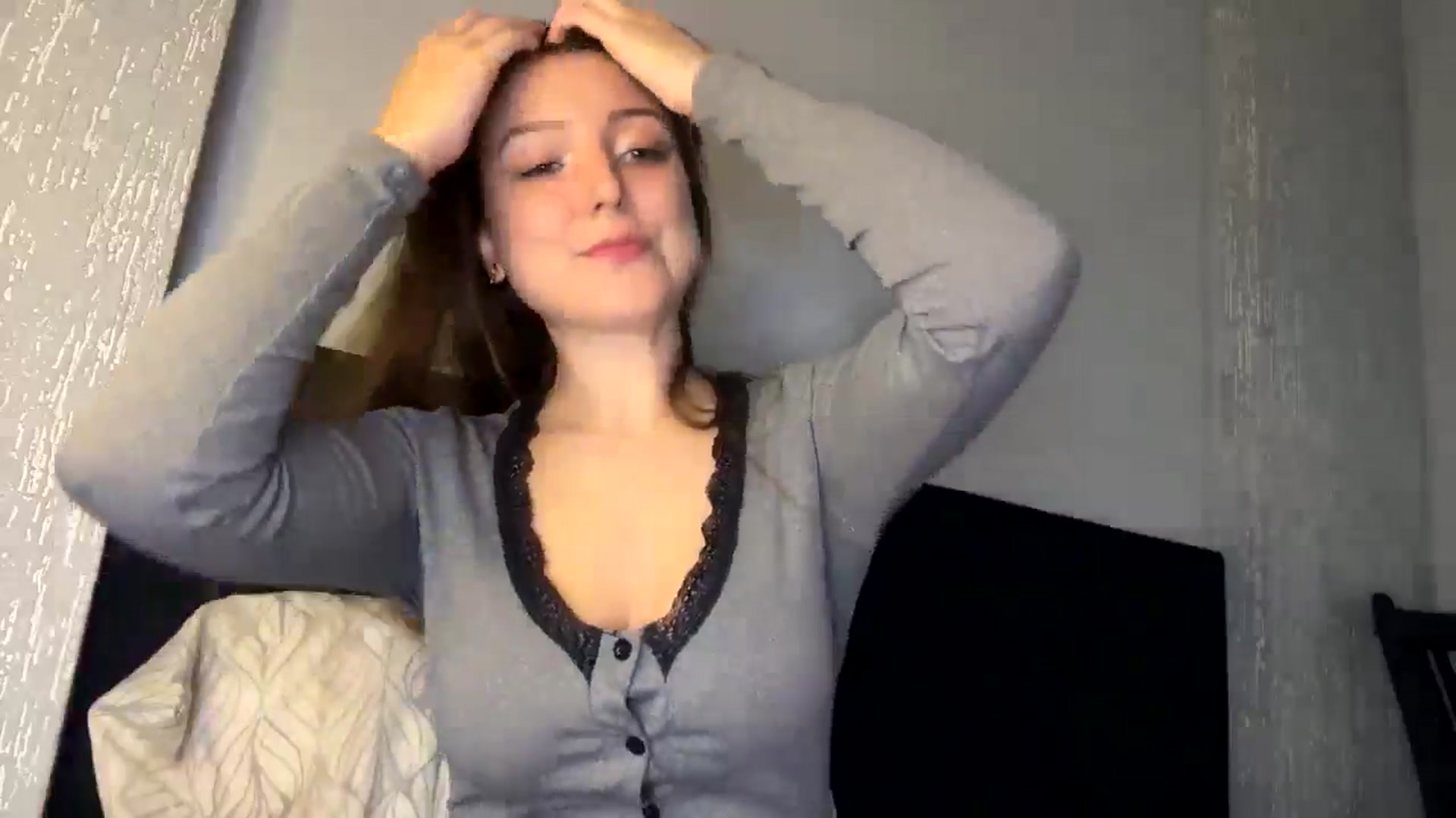 Gallery image thumbnail from cateyes1's myfreecams stream on, 05/16/2024, 24:00 image 16 of 20