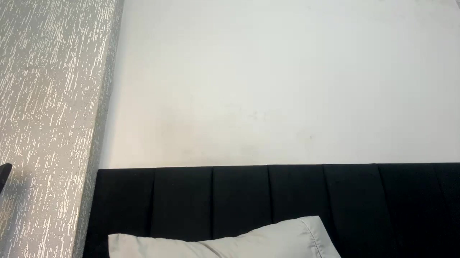 Gallery image thumbnail from cateyes1's myfreecams stream on, 05/22/2024, 23:52 image 9 of 20
