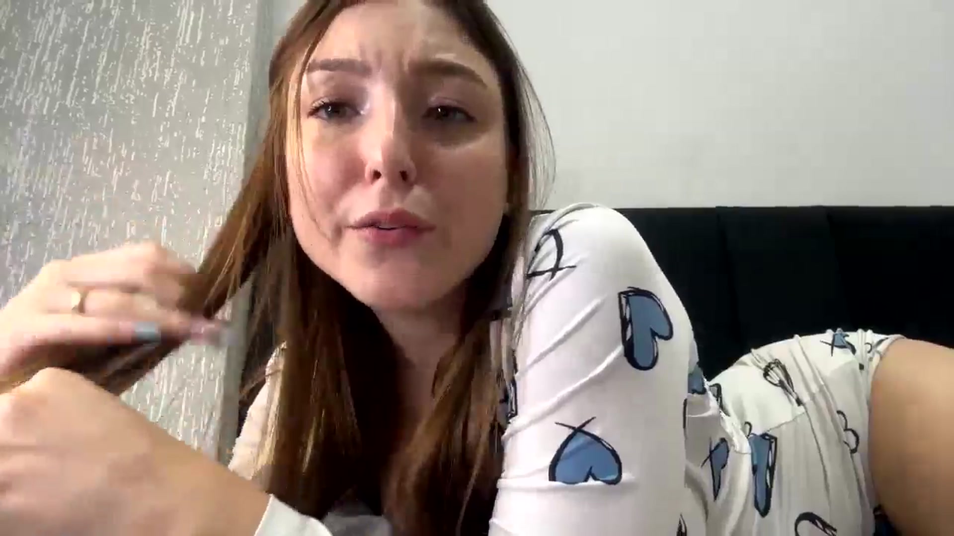 Gallery image thumbnail from cateyes1's myfreecams stream on, 06/05/2024, 23:36 image 19 of 20