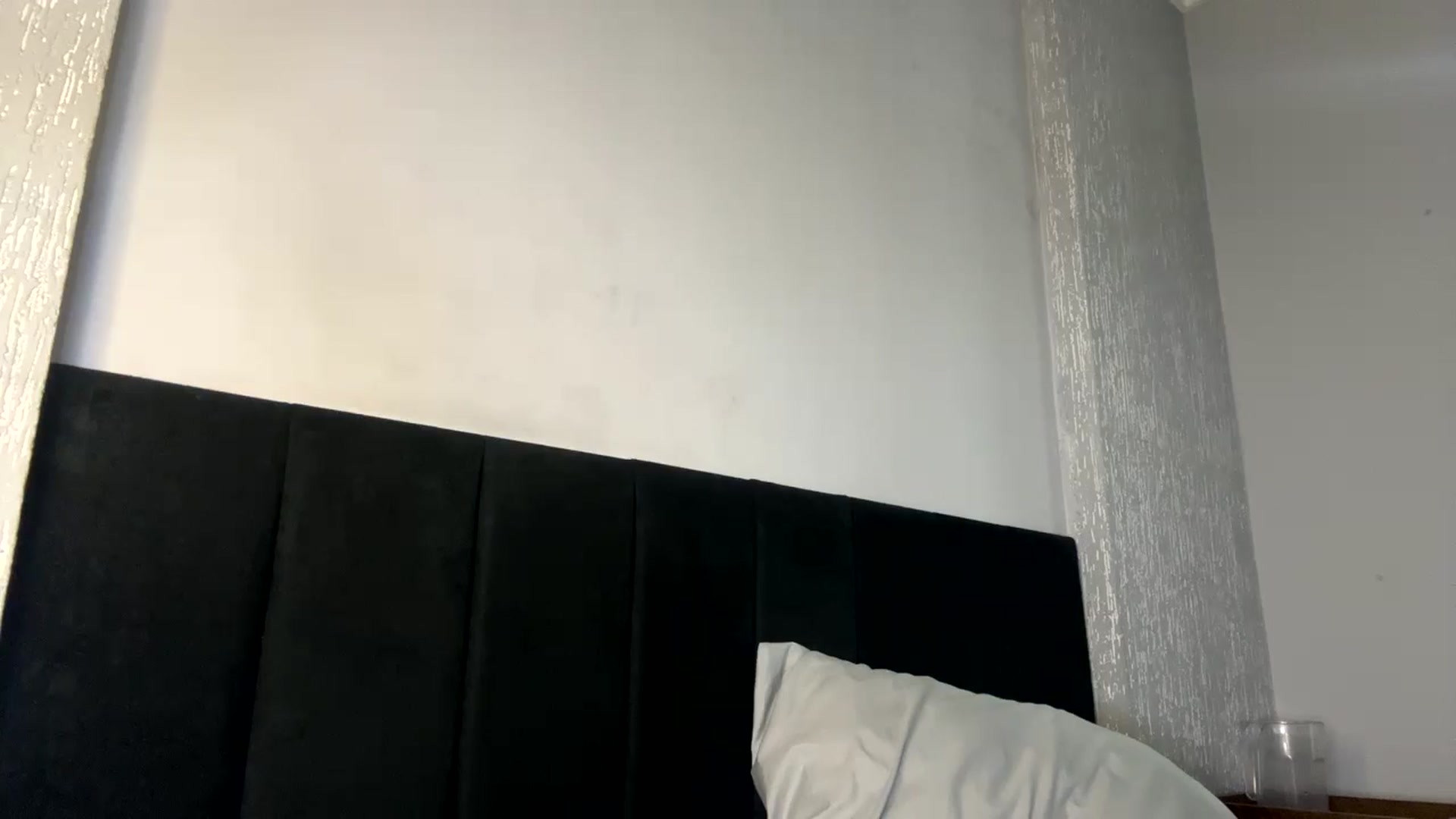 Gallery image thumbnail from cateyes1's myfreecams stream on, 06/25/2024, 20:59 image 20 of 20