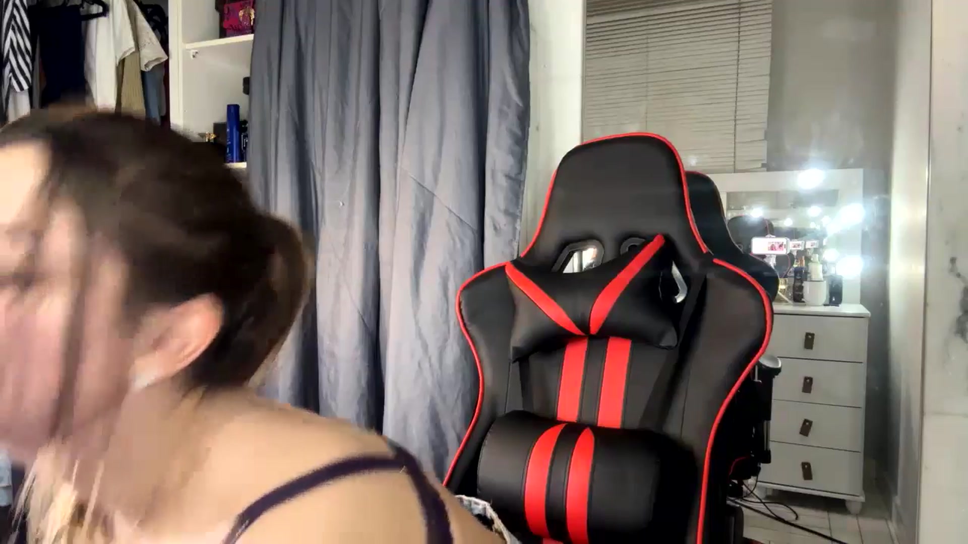 Gallery image thumbnail from cateyes1's myfreecams stream on, 06/27/2024, 23:55 image 12 of 20