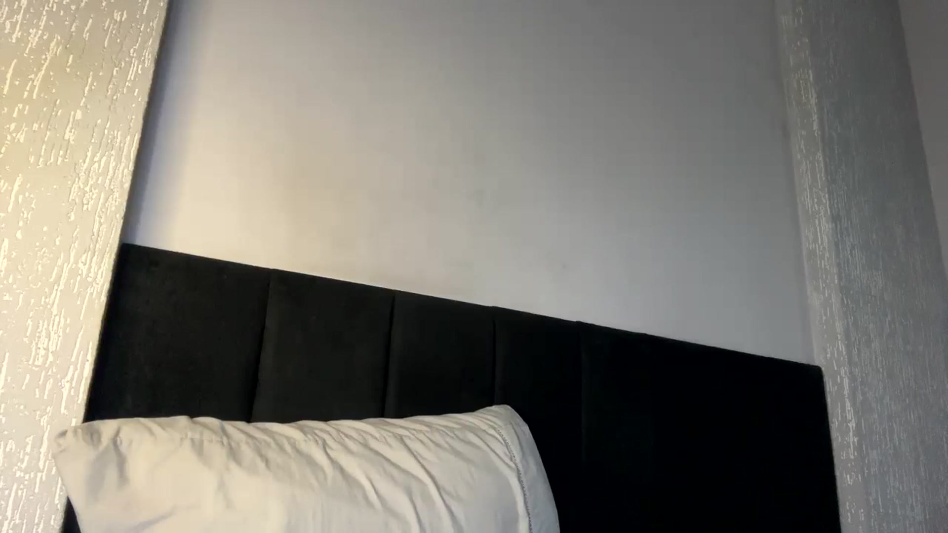 Gallery image thumbnail from cateyes1's myfreecams stream on, 07/04/2024, 01:28 image 9 of 20