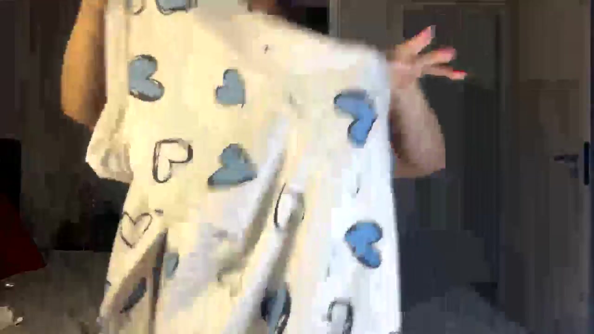 Gallery image thumbnail from cateyes1's myfreecams stream on, 07/11/2024, 24:38 image 16 of 20
