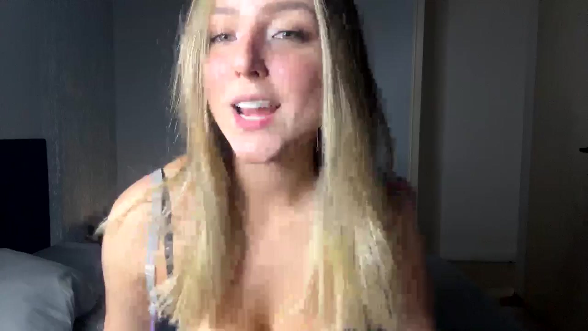 Gallery image thumbnail from cateyes1's myfreecams stream on, 08/24/2024, 24:54 image 1 of 20
