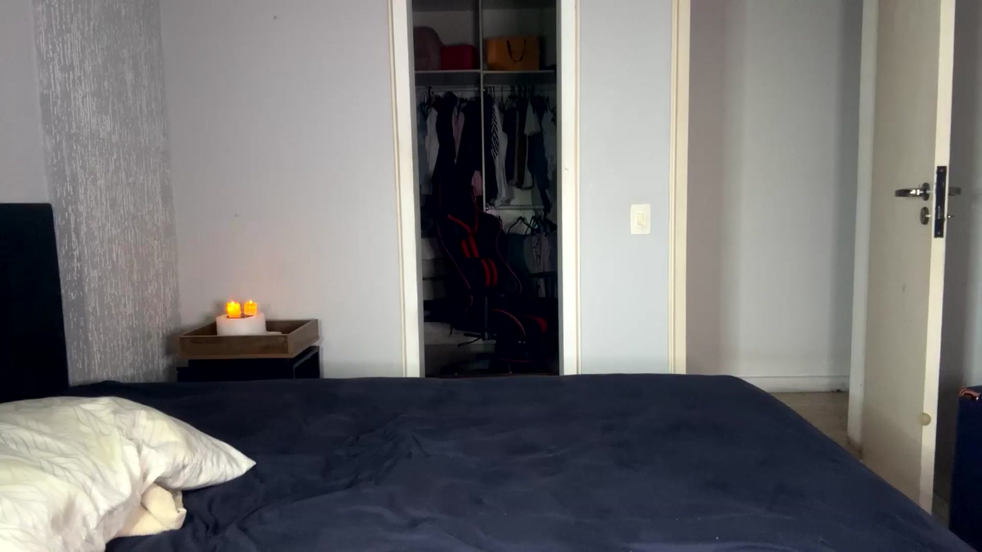 Gallery image thumbnail from cateyes1's myfreecams stream on, 09/05/2024, 24:08 image 8 of 20