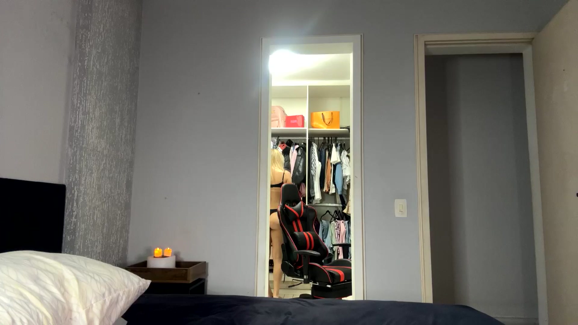 Gallery image thumbnail from cateyes1's myfreecams stream on, 09/05/2024, 02:20 image 11 of 20