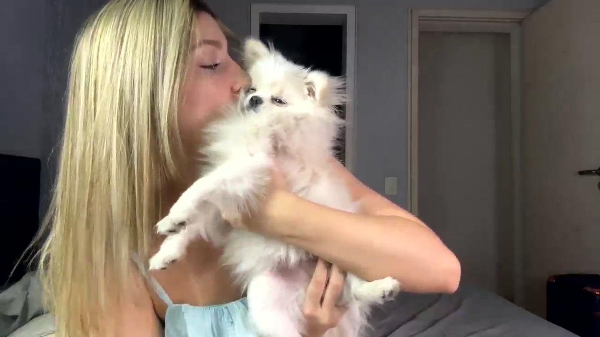 Gallery image thumbnail from cateyes1's myfreecams stream on, 09/11/2024, 02:43 image 13 of 20
