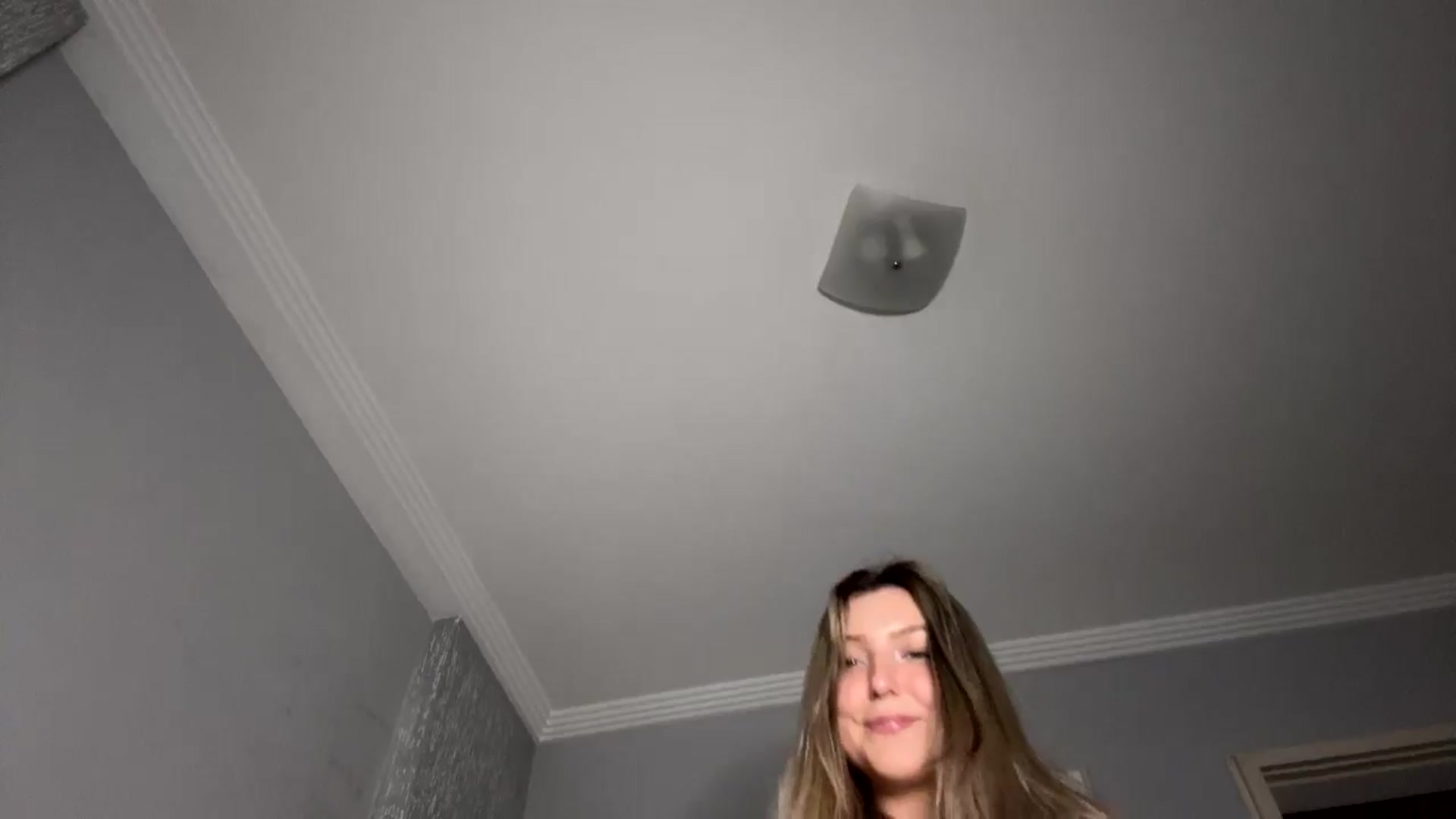 Gallery image thumbnail from cateyes1's myfreecams stream on, 10/15/2024, 03:13 image 16 of 20