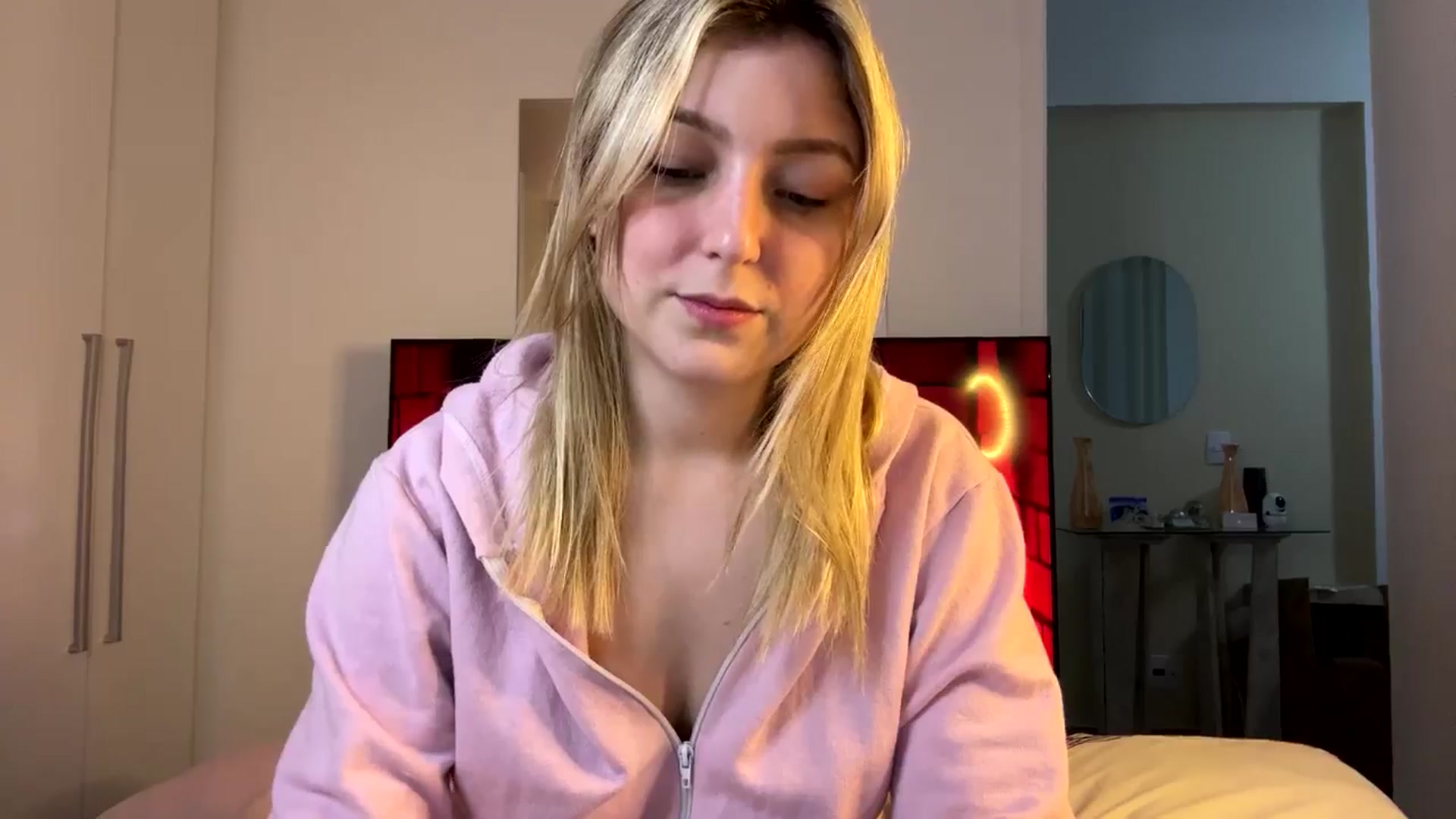 Gallery image thumbnail from cateyes1's myfreecams stream on, 03/24/2025, 03:26 image 20 of 20