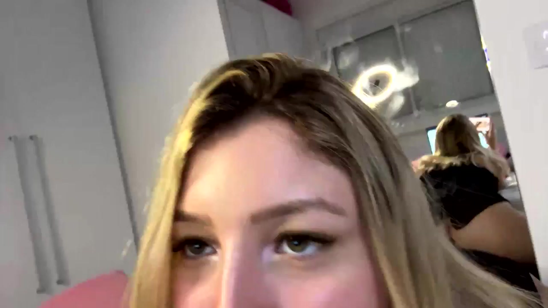 Gallery image thumbnail from cateyes1's myfreecams stream on, 03/30/2025, 06:56 image 1 of 20