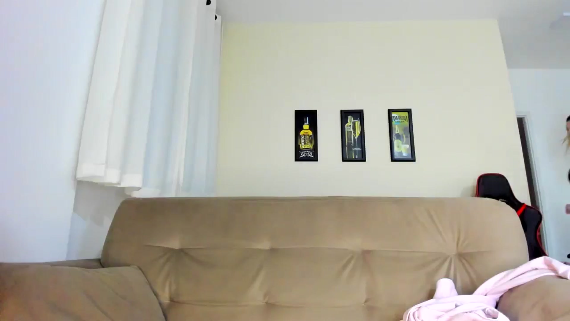Gallery image thumbnail from cateyes1's myfreecams stream on, 07/16/2025, 03:31 image 10 of 20