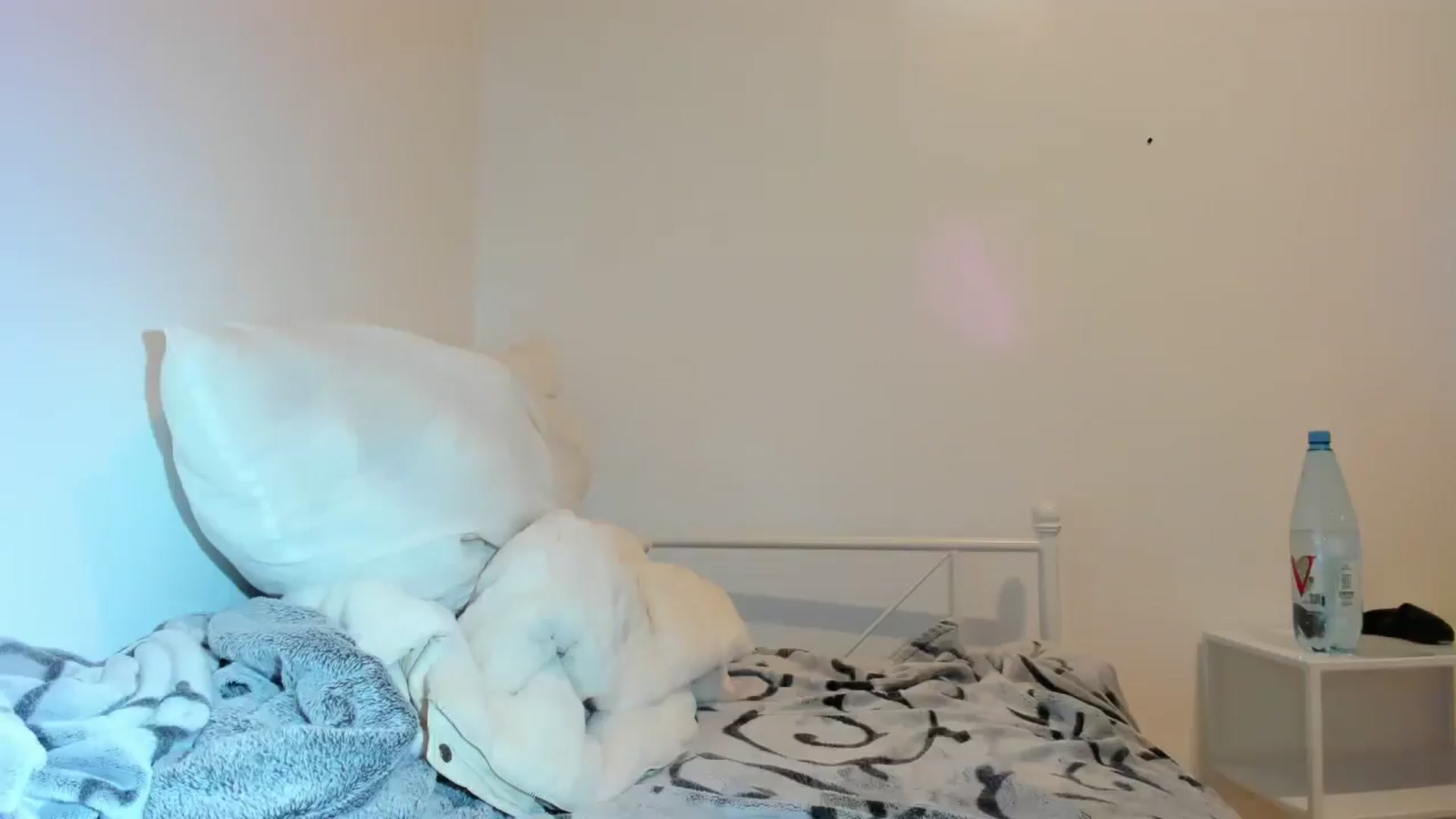 Gallery image thumbnail from cateyes1's myfreecams stream on, 08/07/2025, 22:22 image 20 of 20