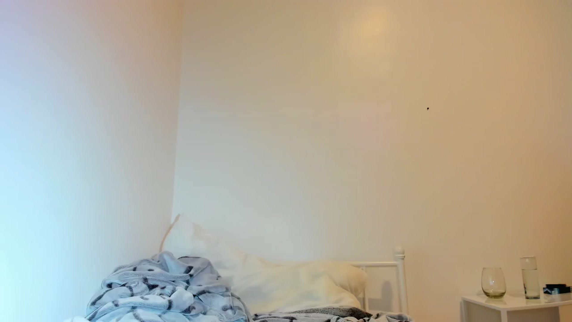 Gallery image thumbnail from cateyes1's myfreecams stream on, 08/10/2025, 07:00 image 2 of 20