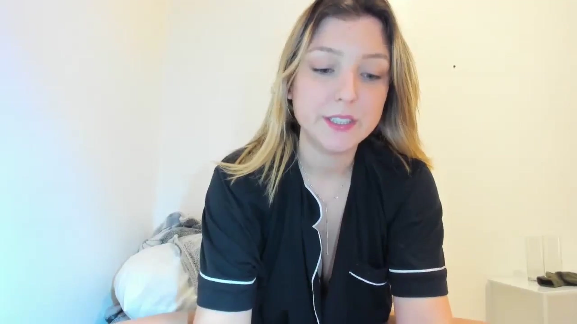 Gallery image thumbnail from cateyes1's myfreecams stream on, 08/12/2025, 07:40 image 2 of 20