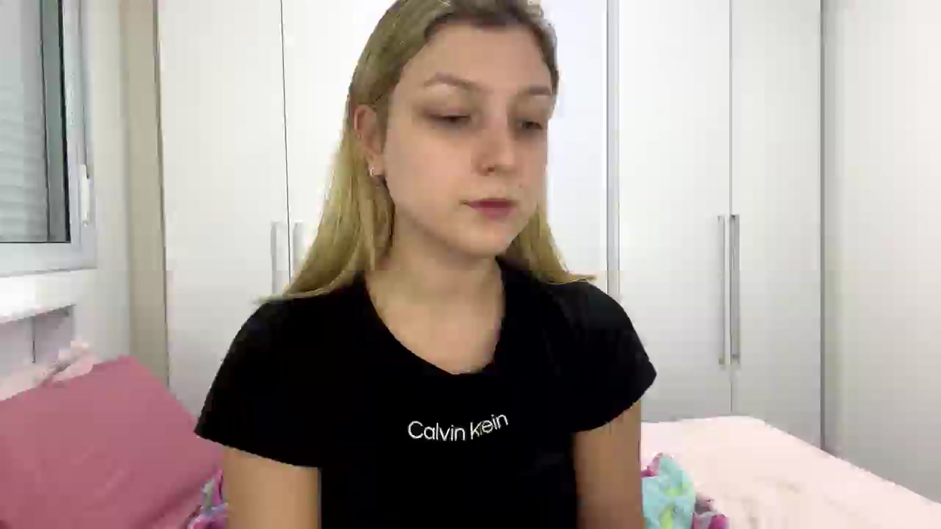 Gallery image thumbnail from cateyes1's myfreecams stream on, 08/29/2025, 06:33 image 2 of 20