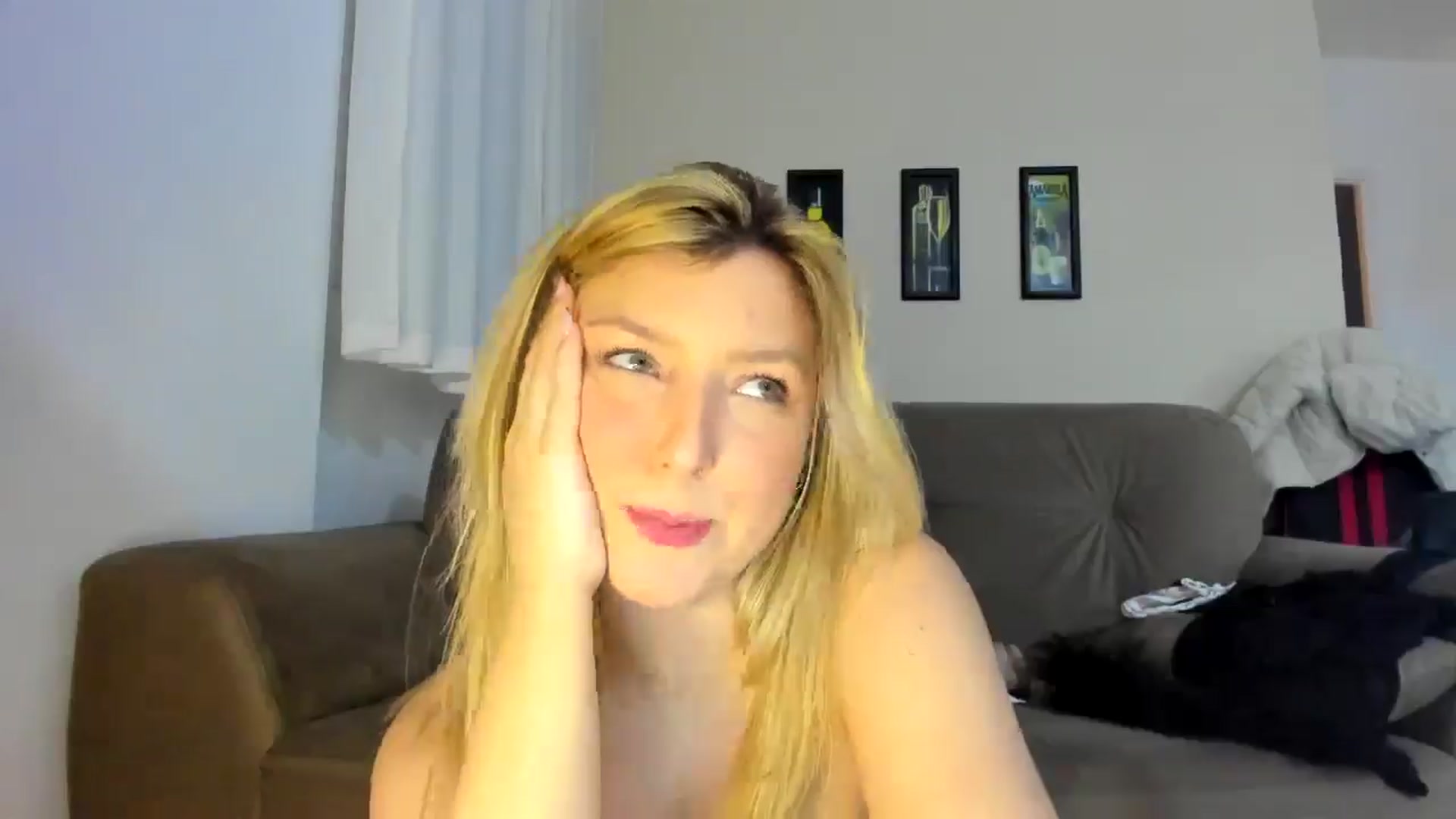 Gallery image thumbnail from cateyes1's myfreecams stream on, 09/14/2025, 07:25 image 18 of 20