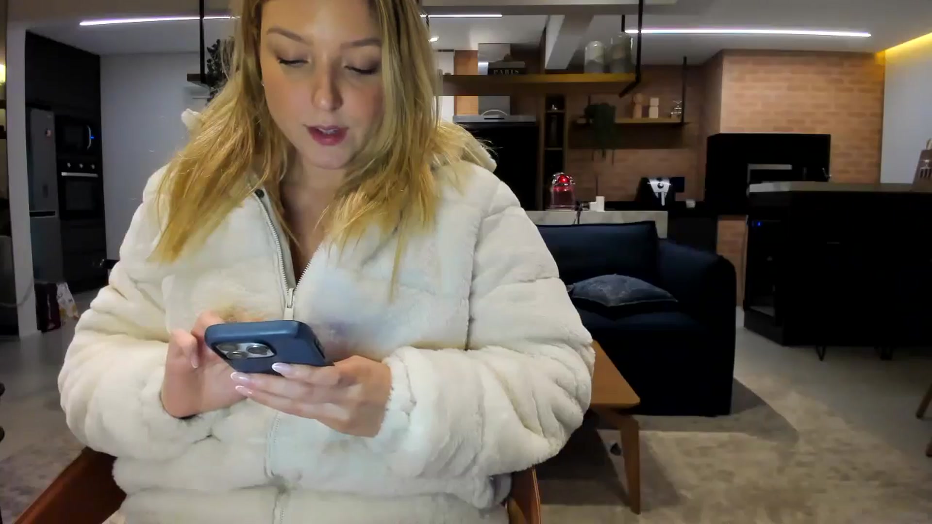 Gallery image thumbnail from cateyes1's myfreecams stream on, 10/13/2025, 06:27 image 3 of 20