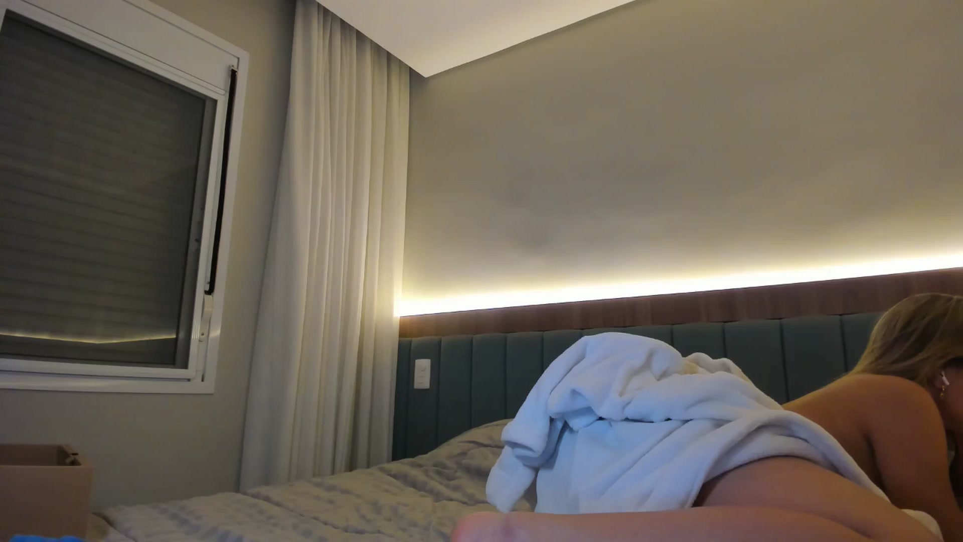 Gallery image thumbnail from cateyes1's myfreecams stream on, 12/04/2025, 22:27 image 19 of 20