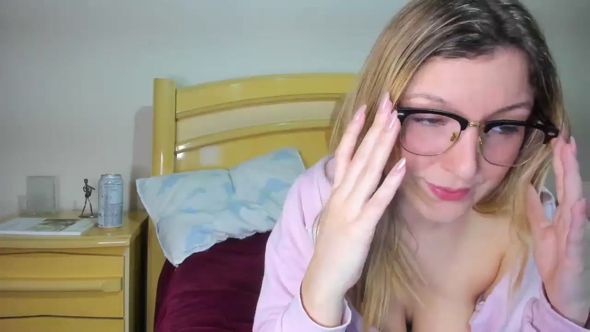 Gallery image thumbnail from cateyes1's myfreecams stream on, 03/10/2026, 13:03 image 20 of 20