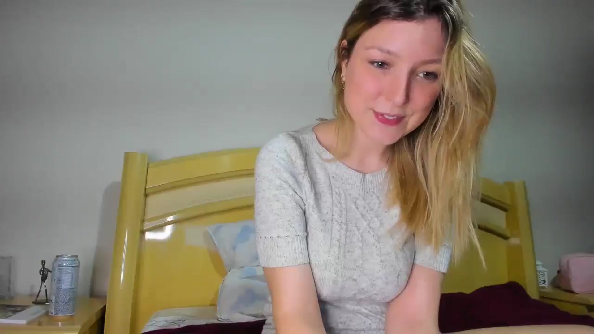 Gallery image thumbnail from cateyes1's myfreecams stream on, 03/10/2026, 14:49 image 18 of 20