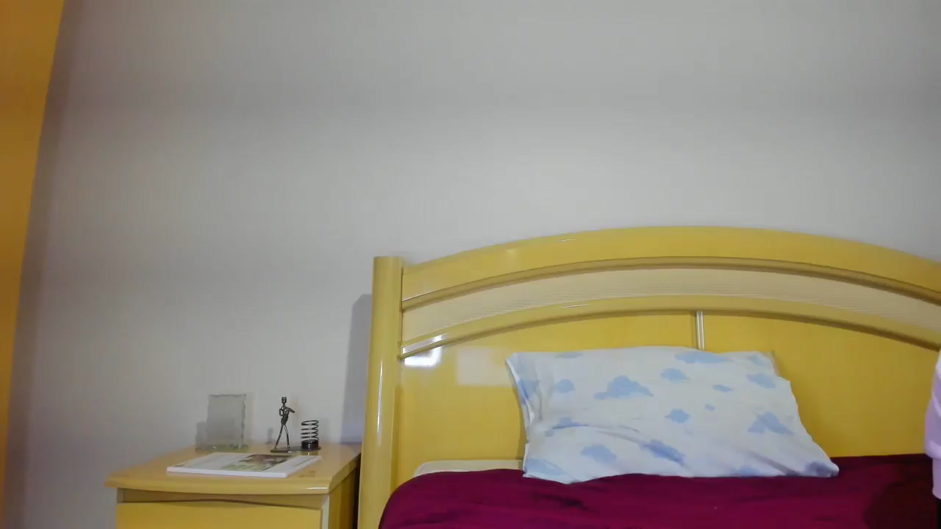 Gallery image thumbnail from cateyes1's myfreecams stream on, 03/11/2026, 18:41 image 6 of 20