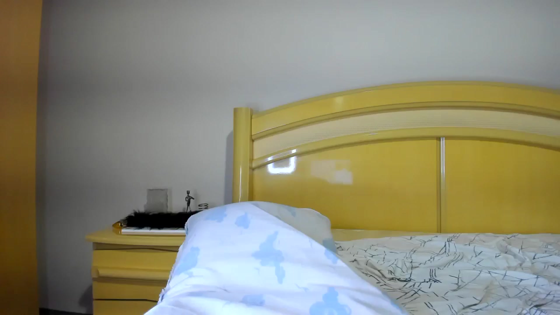 Gallery image thumbnail from cateyes1's myfreecams stream on, 03/12/2026, 19:29 image 18 of 20