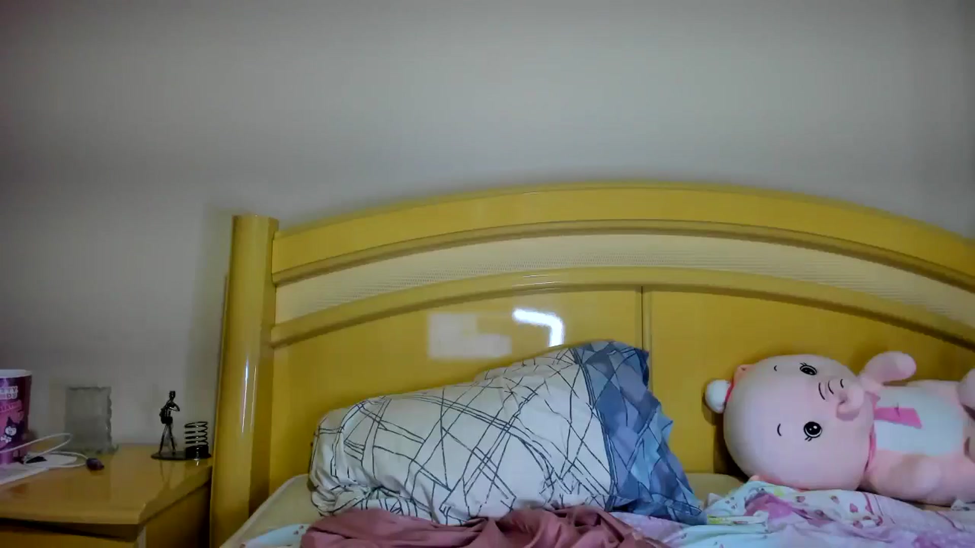 Gallery image thumbnail from cateyes1's myfreecams stream on, 03/27/2026, 06:43 image 8 of 20