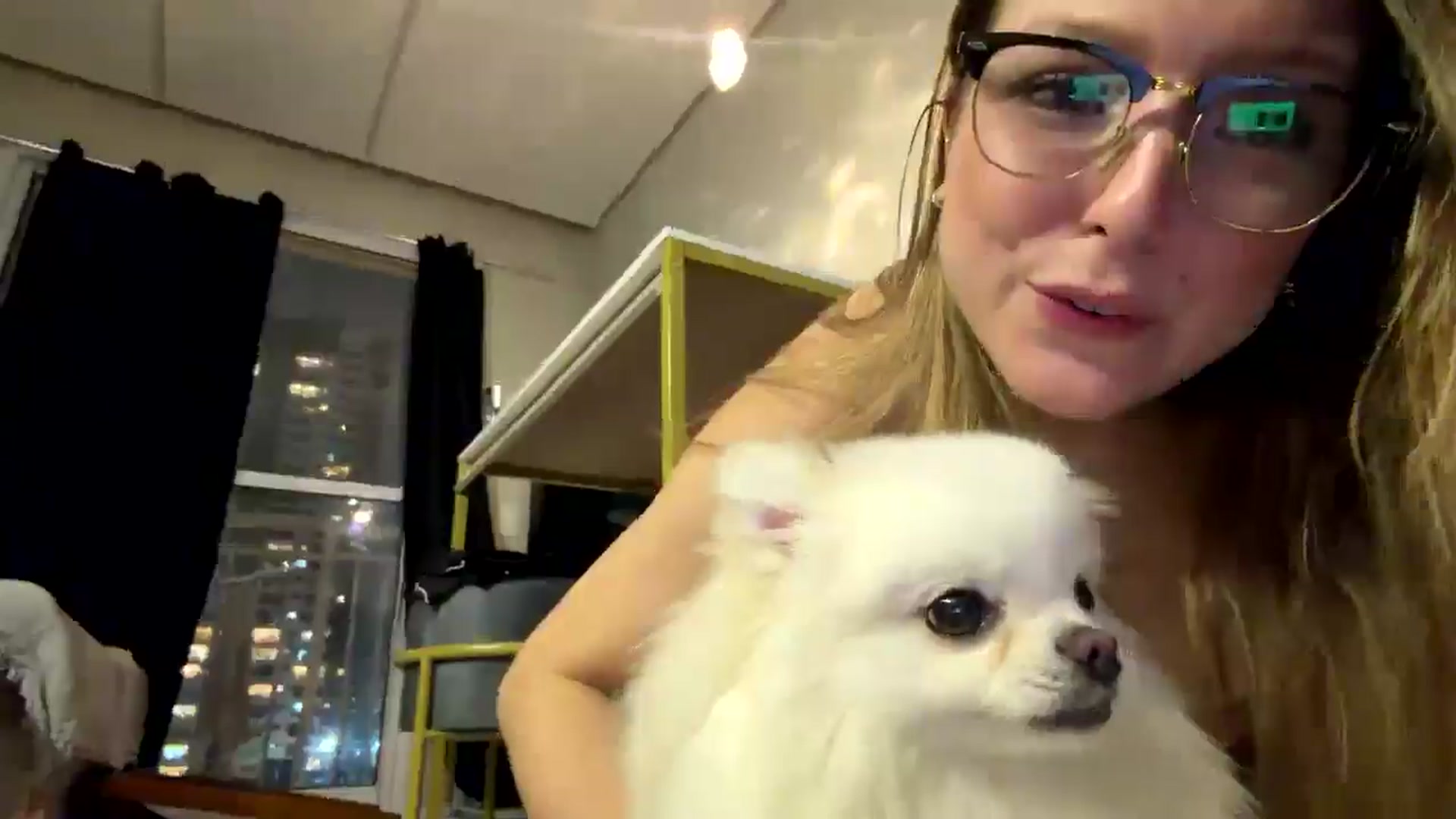 Gallery image thumbnail from cateyes1's myfreecams stream on, 05/09/2026, 22:28 image 13 of 20