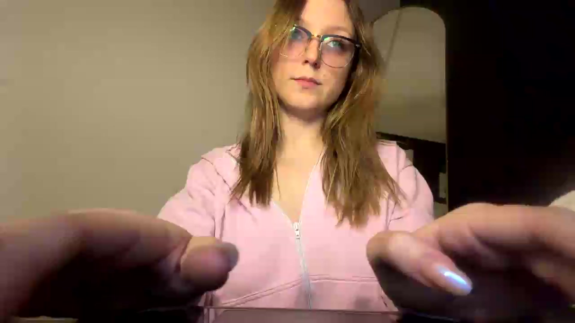 Gallery image thumbnail from cateyes1's myfreecams stream on, 05/12/2026, 08:23 image 4 of 20
