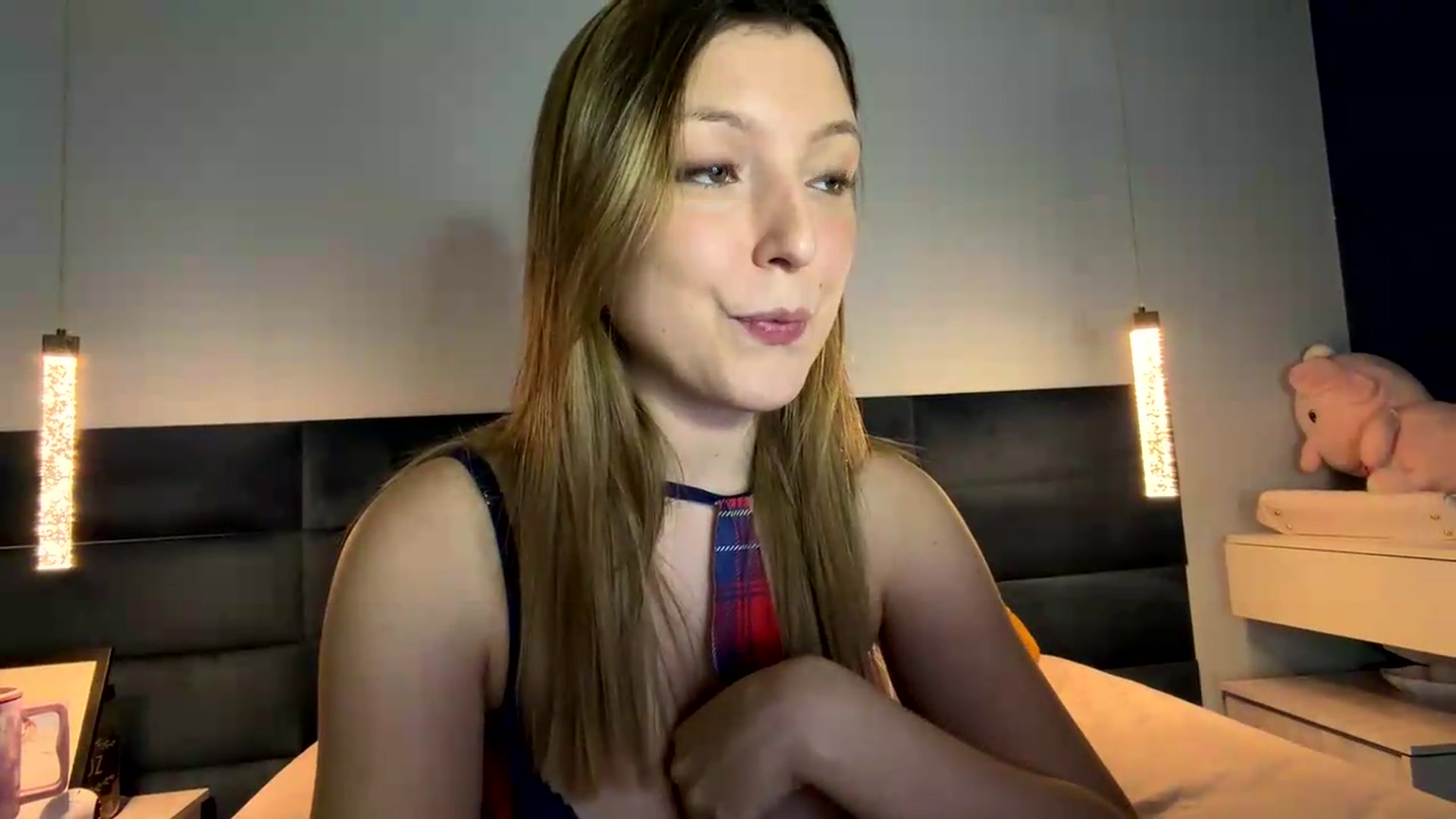 Gallery image thumbnail from cateyes1's myfreecams stream on, 05/16/2026, 09:07 image 20 of 20