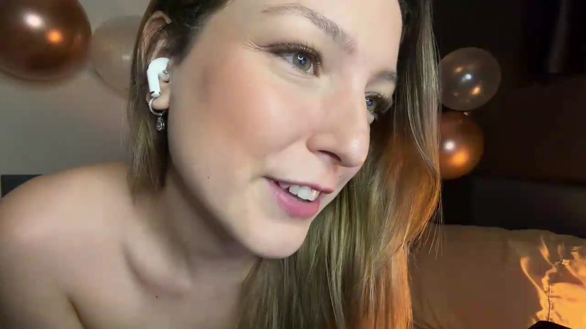 Gallery image thumbnail from cateyes1's myfreecams stream on, 06/14/2026, 08:29 image 5 of 20