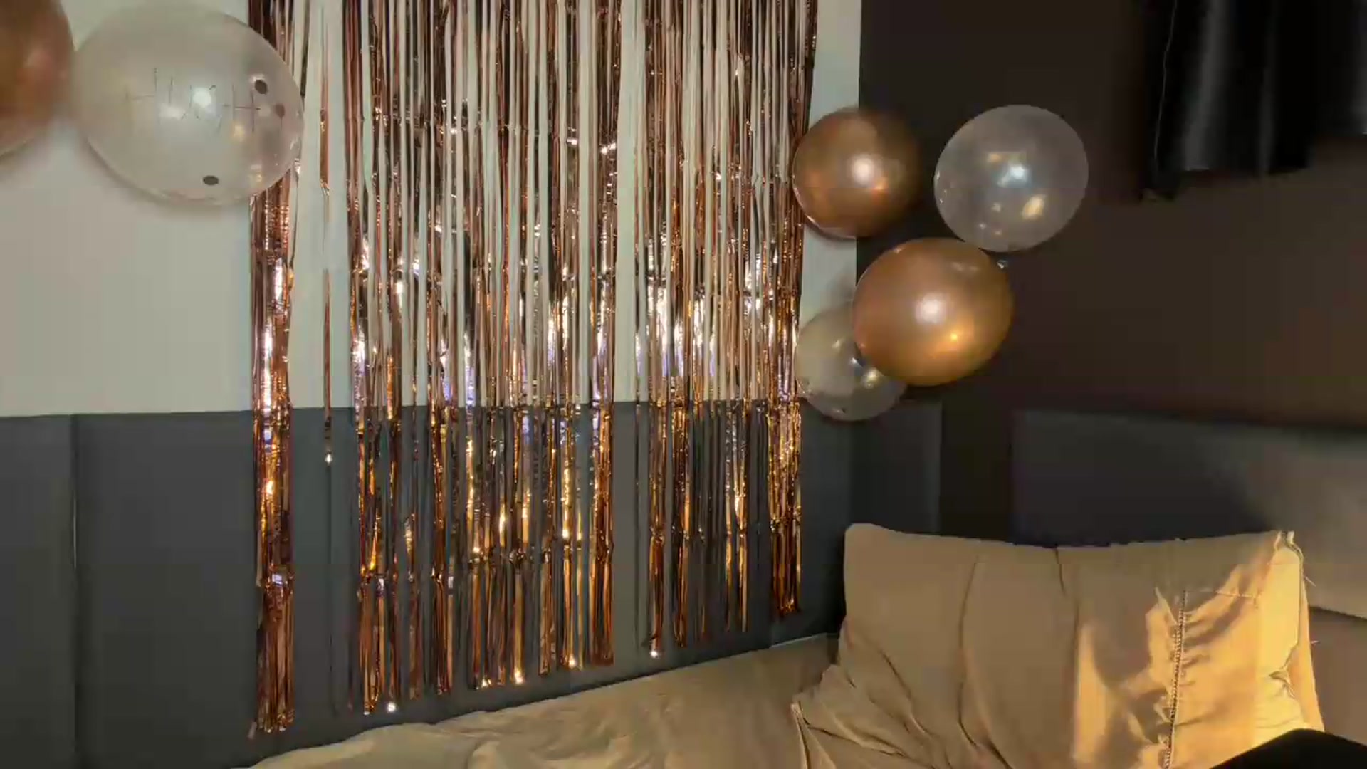 Gallery image thumbnail from cateyes1's myfreecams stream on, 06/14/2026, 09:56 image 5 of 20