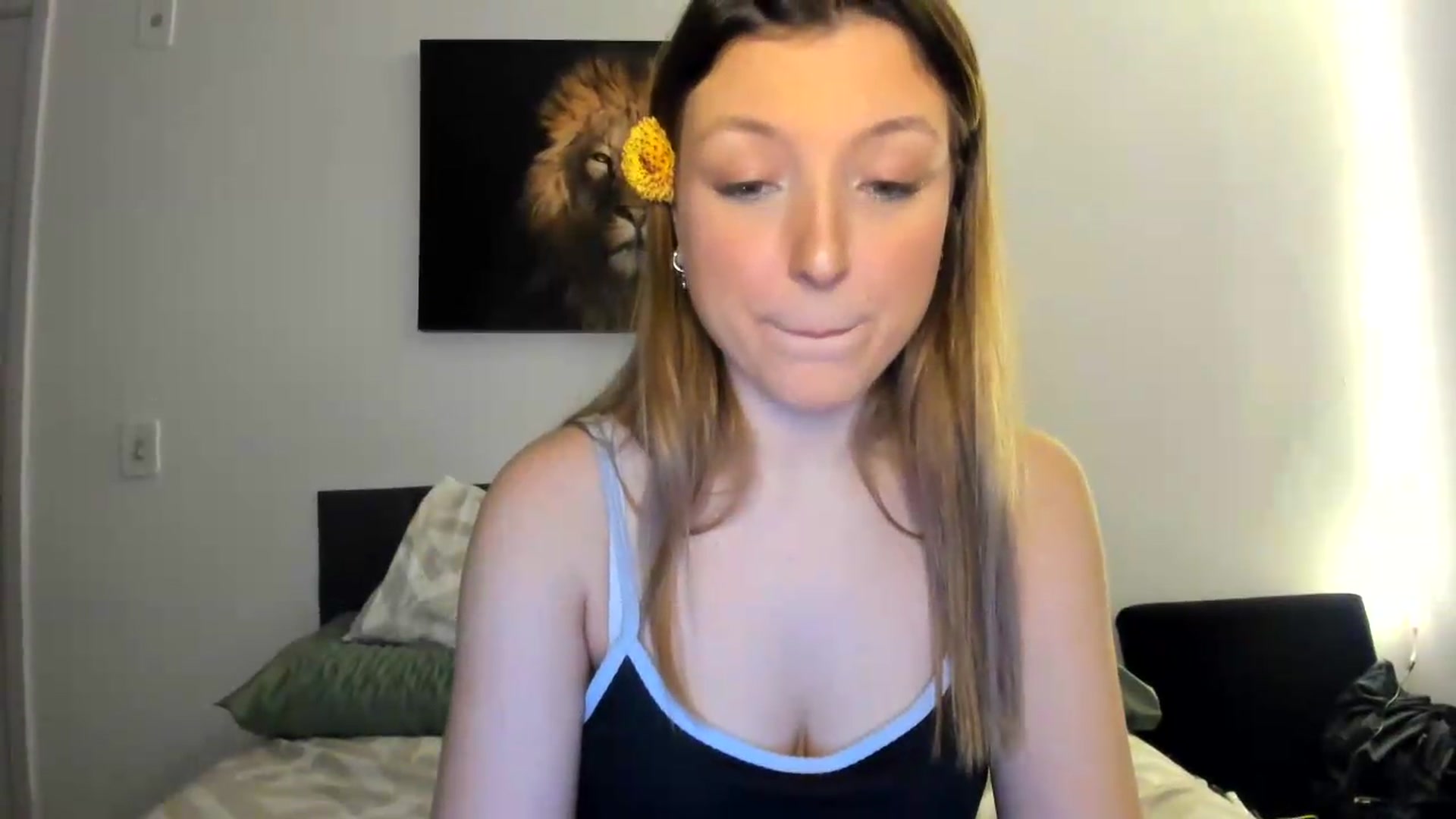Gallery image thumbnail from cateyes1's myfreecams stream on, 06/27/2026, 02:50 image 16 of 20