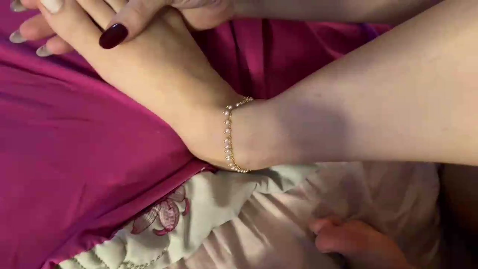 Gallery image thumbnail from cateyes1's myfreecams stream on, 07/15/2026, 13:45 image 20 of 20