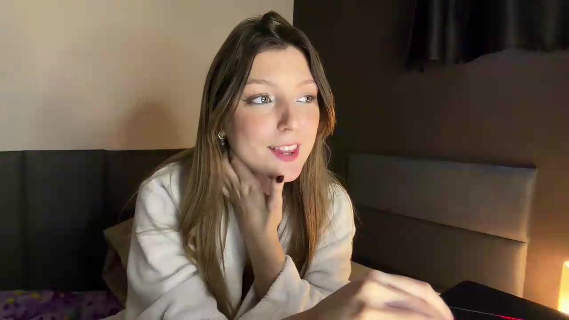 Gallery image thumbnail from cateyes1's myfreecams stream on, 07/30/2026, 14:30 image 2 of 20