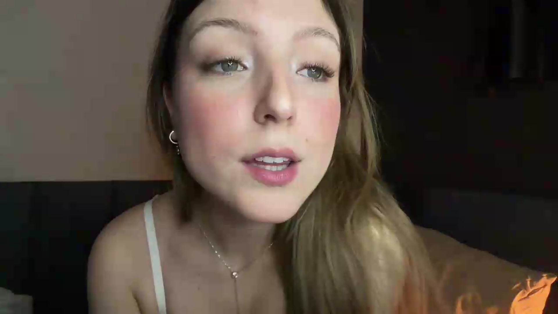 Gallery image thumbnail from cateyes1's myfreecams stream on, 08/16/2026, 03:57 image 7 of 20