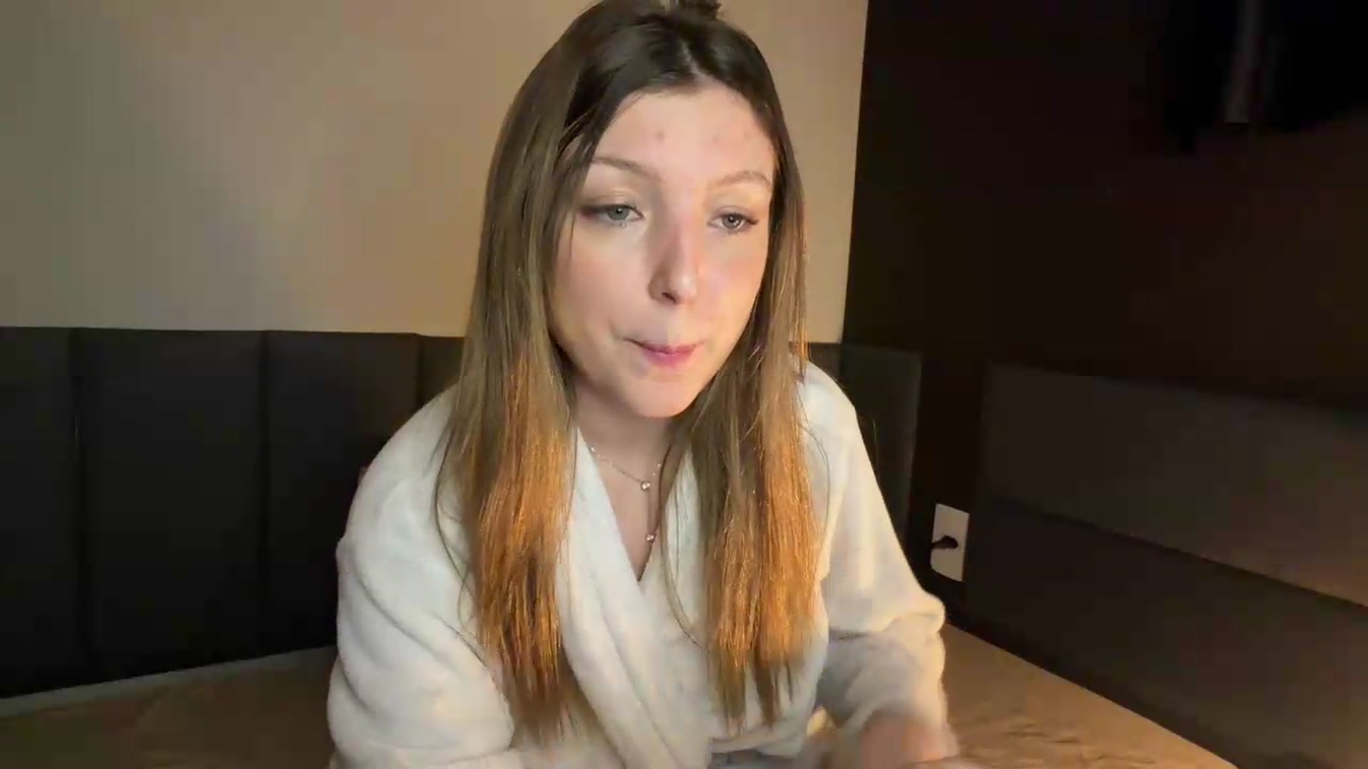 Gallery image thumbnail from cateyes1's myfreecams stream on, 08/16/2026, 10:10 image 6 of 20