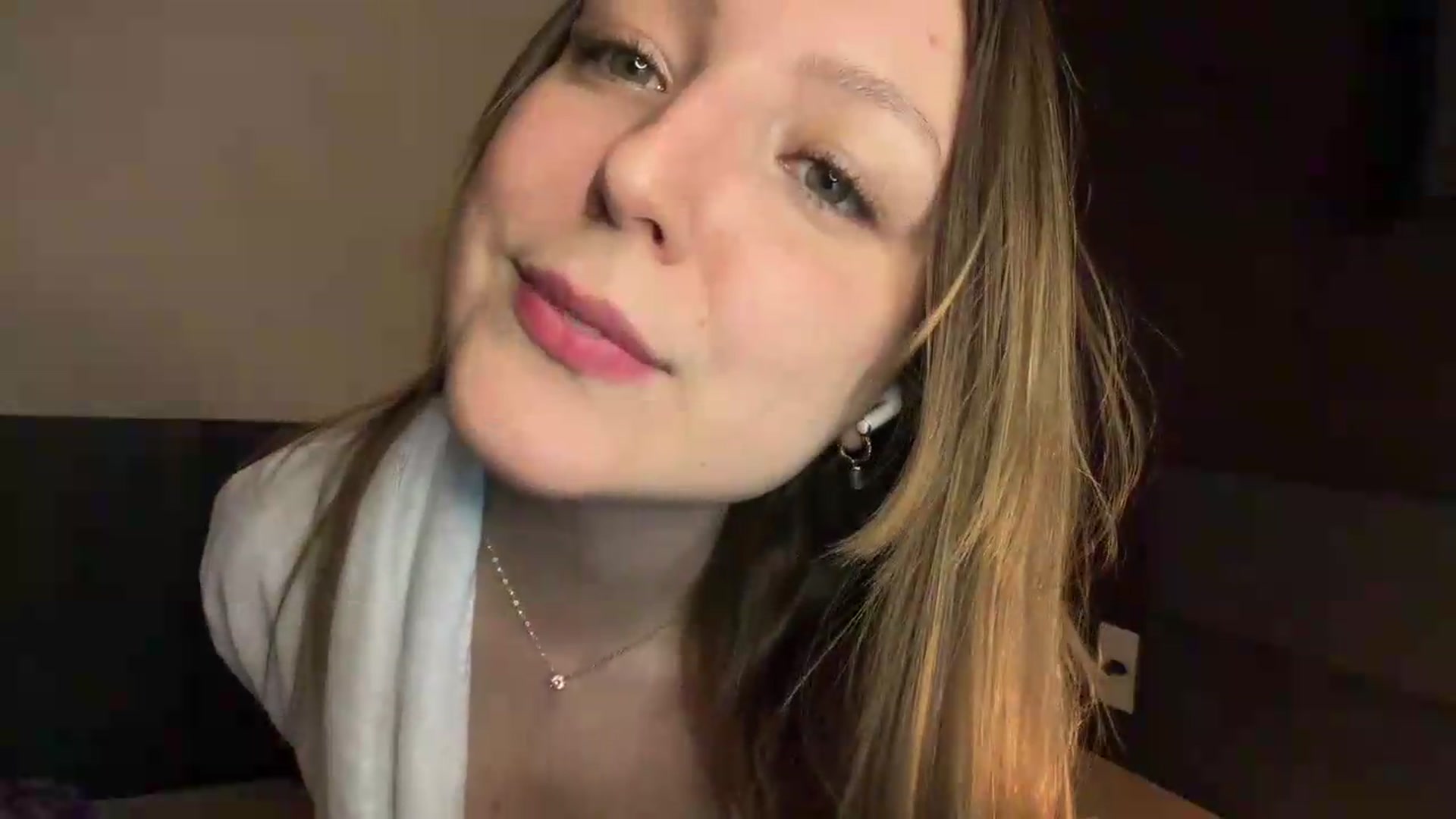 Gallery image thumbnail from cateyes1's myfreecams stream on, 08/16/2026, 10:10 image 12 of 20
