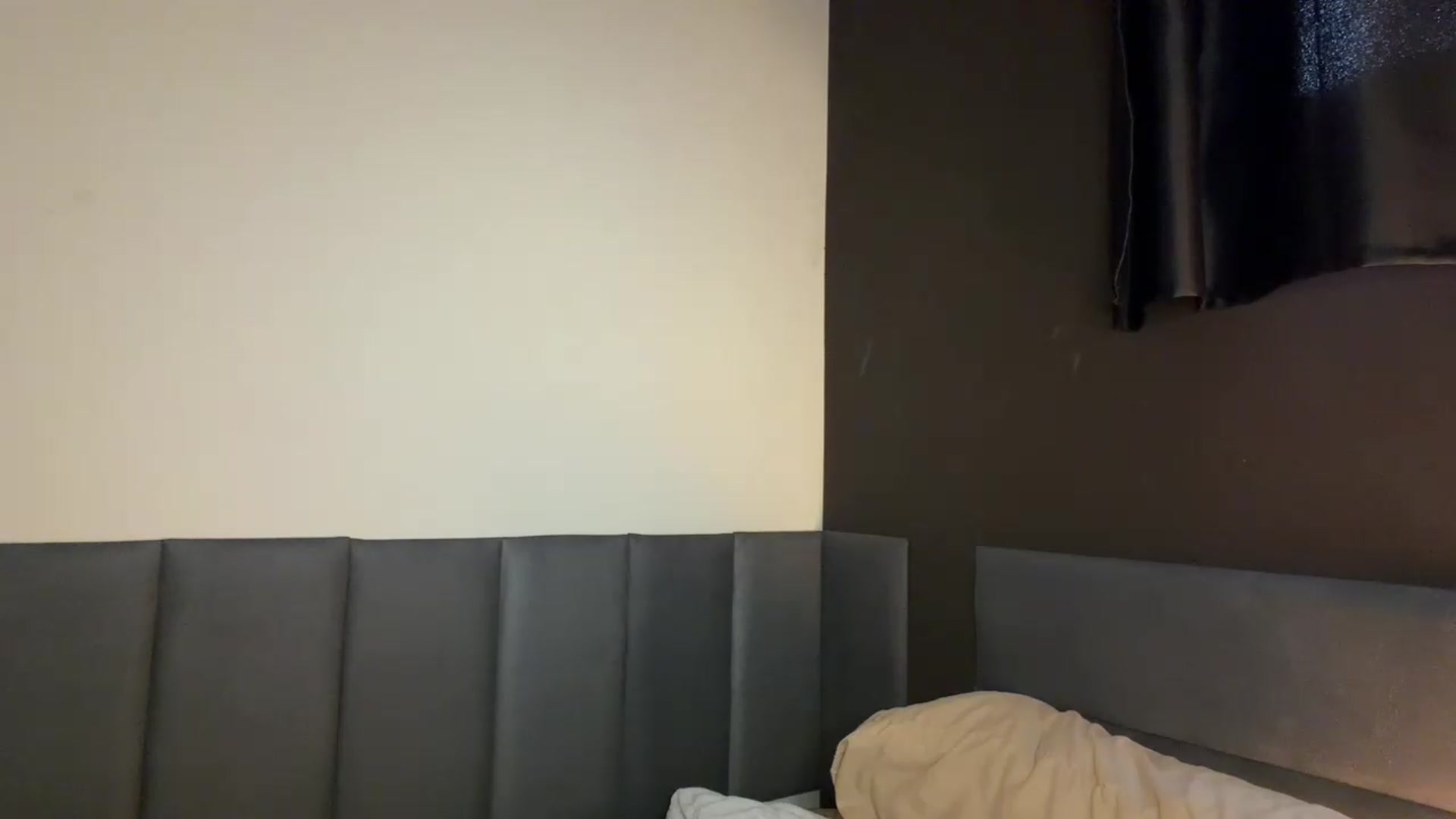 Gallery image thumbnail from cateyes1's myfreecams stream on, 08/16/2026, 11:26 image 12 of 20