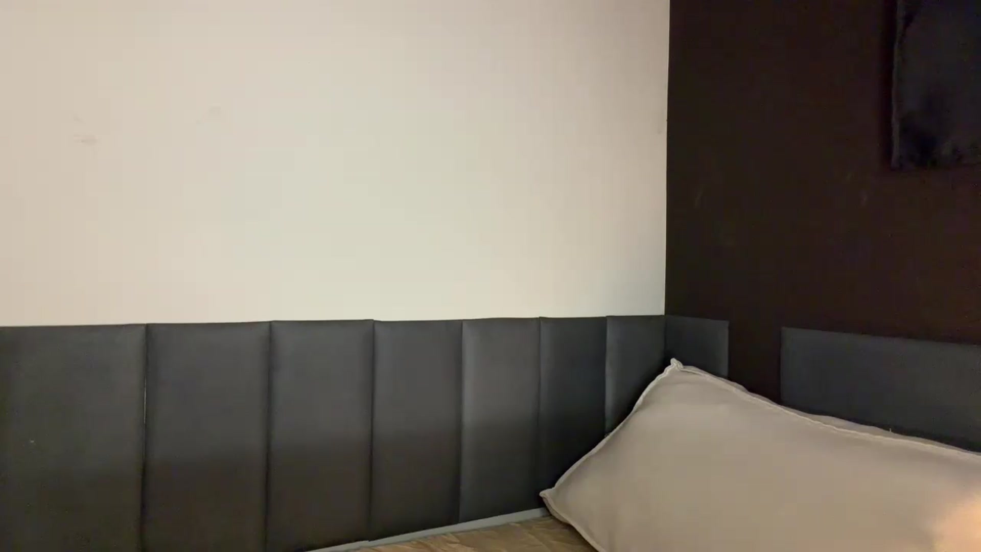 Gallery image thumbnail from cateyes1's myfreecams stream on, 09/07/2026, 05:09 image 12 of 20