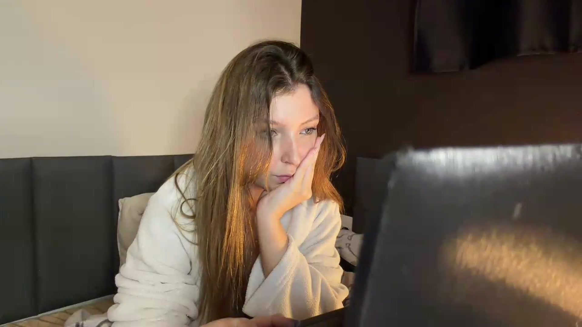 Gallery image thumbnail from cateyes1's myfreecams stream on, 09/07/2026, 10:42 image 6 of 20