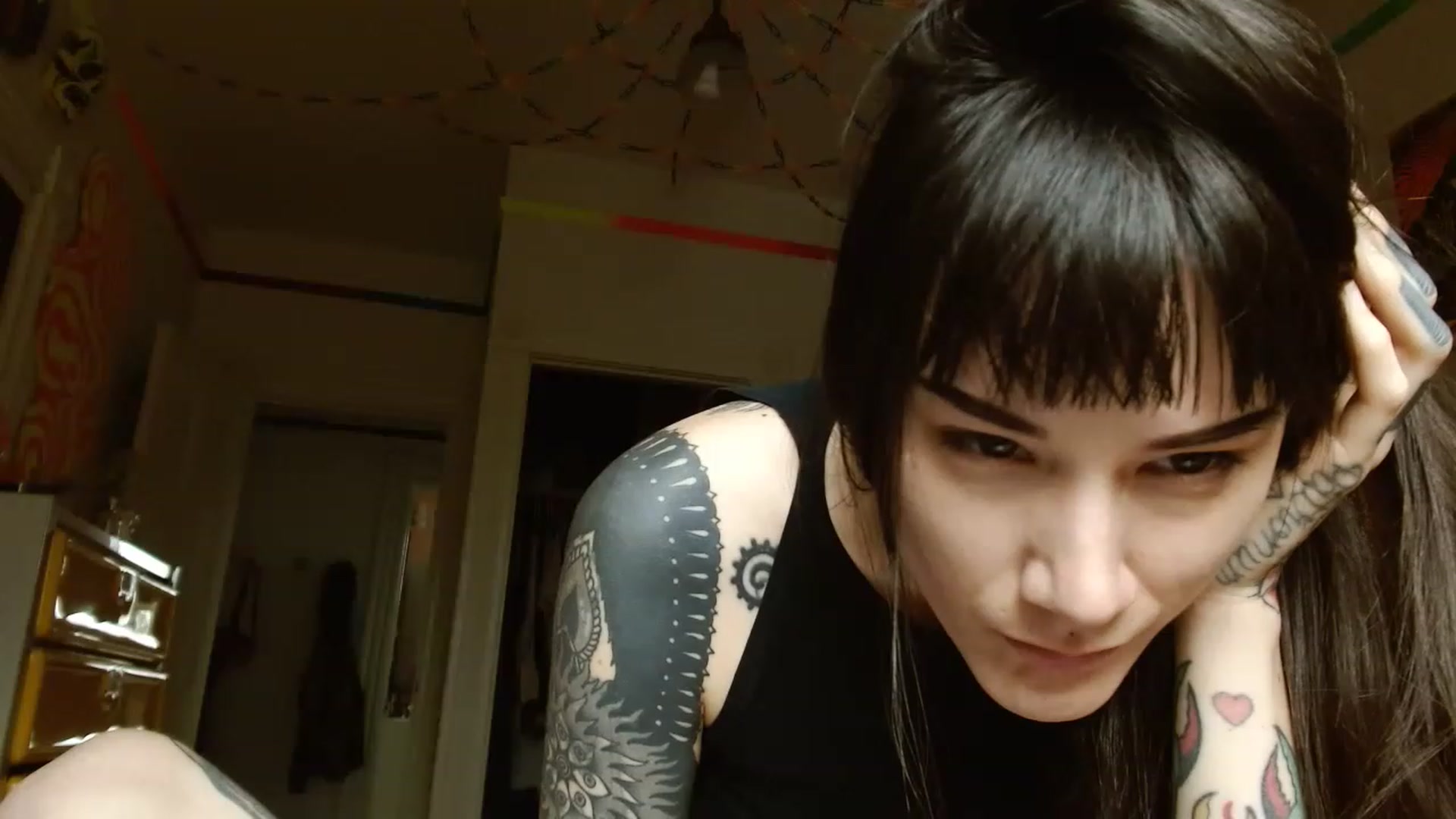 Gallery image thumbnail from caulkgobbler's myfreecams stream on, 03/19/2023, 21:53 image 20 of 20