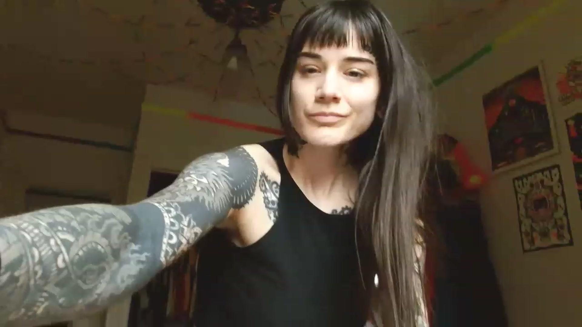 Gallery image thumbnail from caulkgobbler's myfreecams stream on, 03/19/2023, 21:53 image 13 of 20