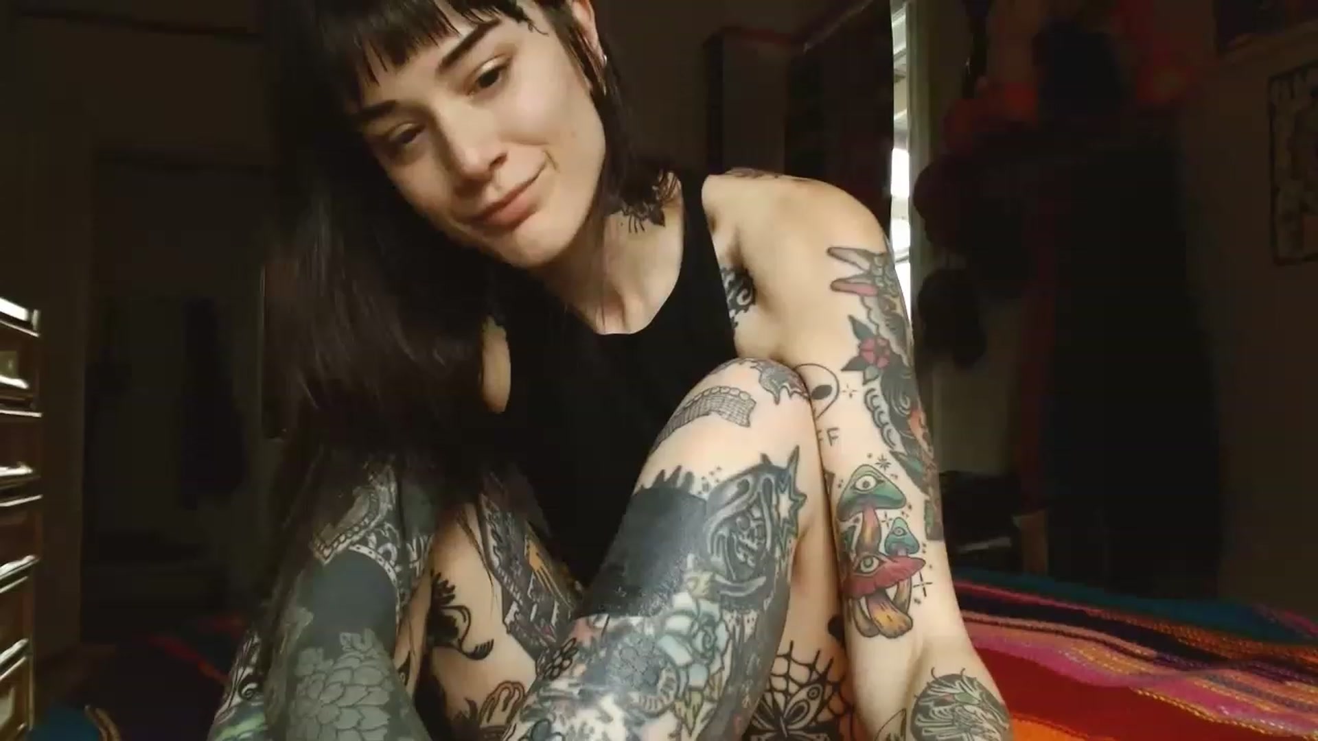 Gallery image thumbnail from caulkgobbler's myfreecams stream on, 03/19/2023, 22:34 image 17 of 20