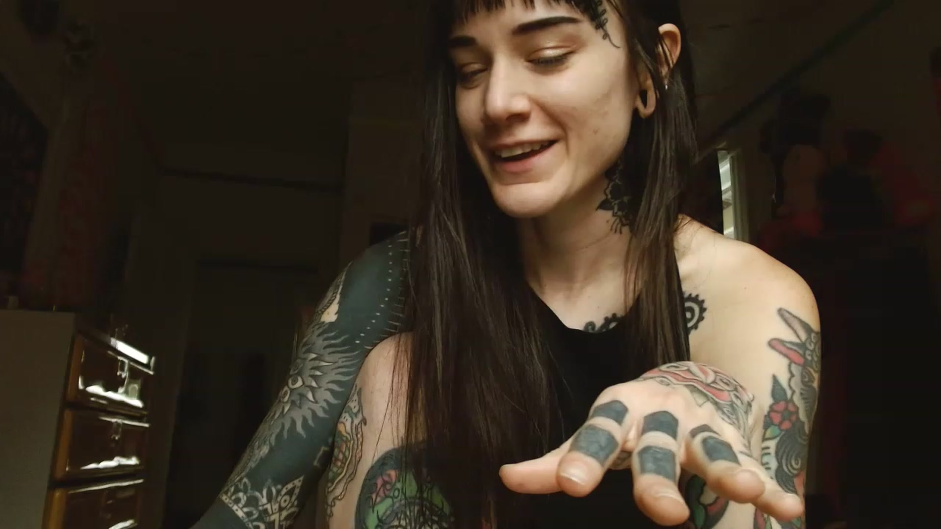 Gallery image thumbnail from caulkgobbler's myfreecams stream on, 03/19/2023, 22:34 image 1 of 20