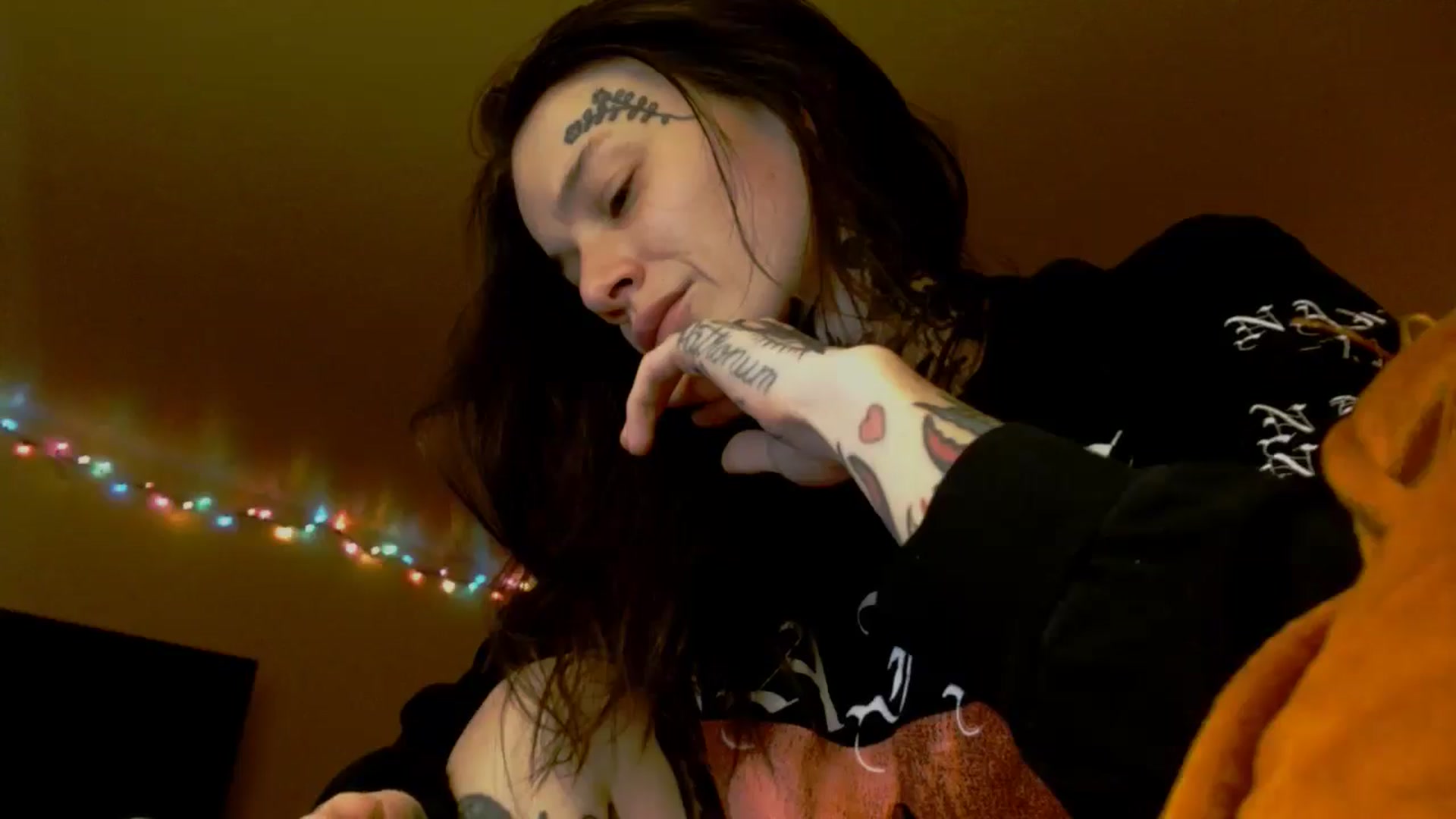 Gallery image thumbnail from caulkgobbler's myfreecams stream on, 01/15/2025, 05:12 image 2 of 20